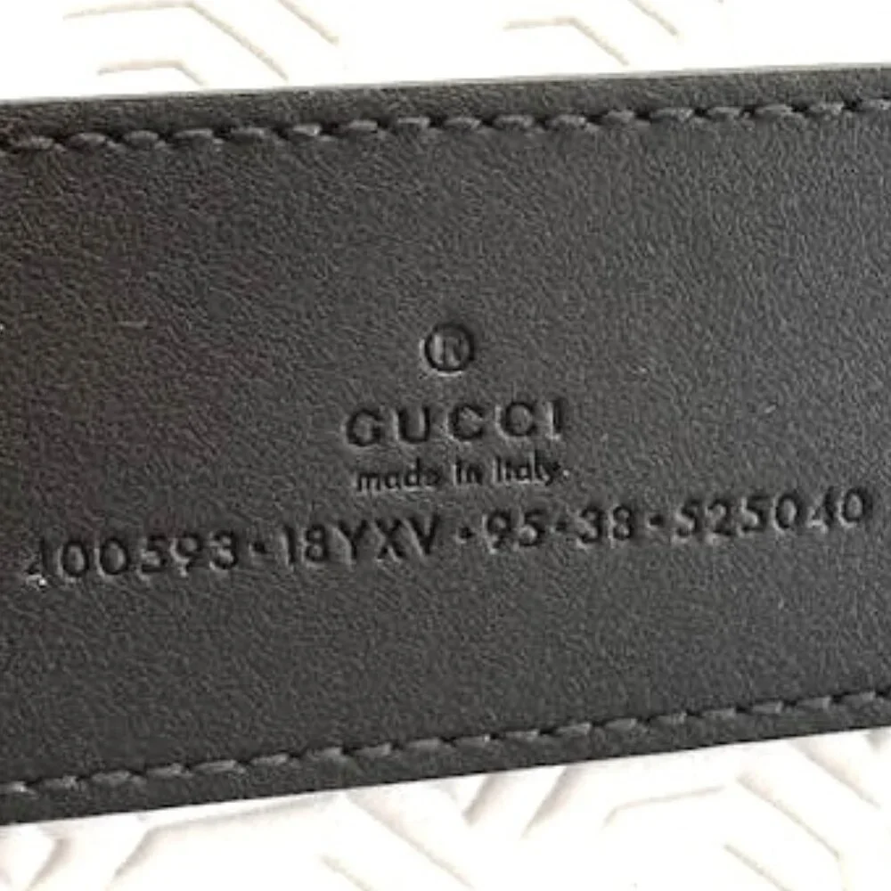 Gucci Signature GG Marmont Buckle Leather Belt